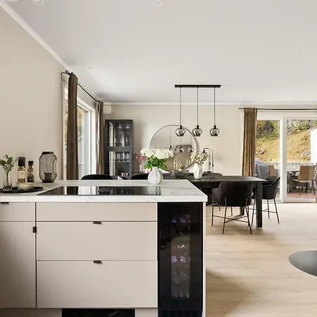 Lejlighed Trolltunga Fjord View